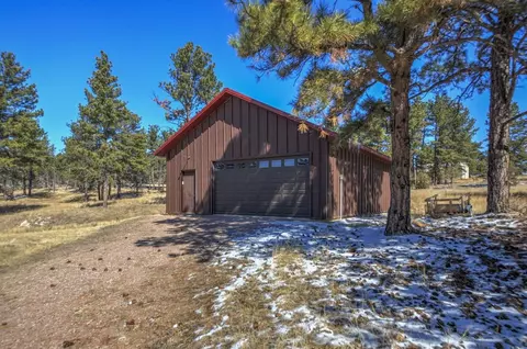 10402 Circle Dr, Edgemont, SD 57735 photo 21
