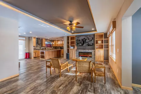 1067 E Homestead Dr, Custer, SD 57730 photo 10