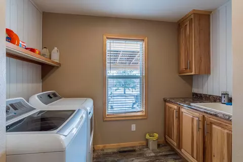 1067 E Homestead Dr, Custer, SD 57730 photo 27