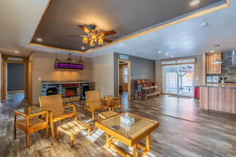 1067 E Homestead Dr, Custer, SD 57730 photo 13