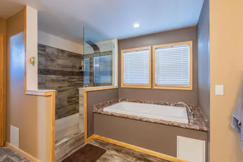 1067 E Homestead Dr, Custer, SD 57730 photo 23