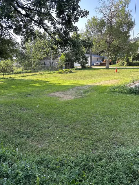 645 10th St, Sturgis, SD 57785 photo 4