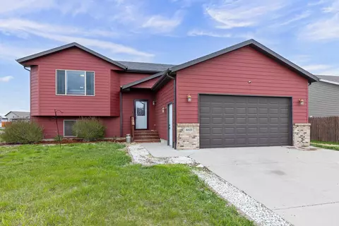 460 Sovereignty Ln, Box Elder, SD 57719