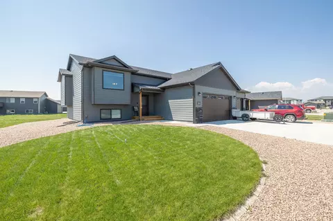 551 Antietam Dr, Box Elder, SD 57719