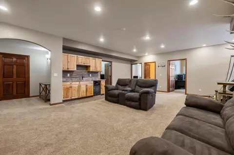 22743 Pickarts Ln, Box Elder, SD 57719 photo 17