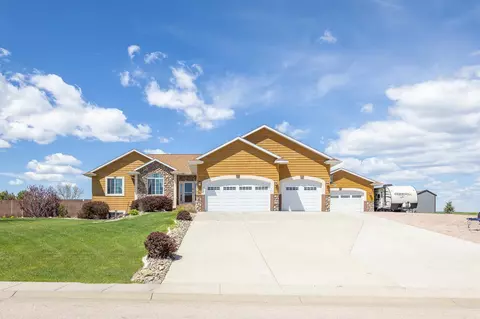 22743 Pickarts Ln, Box Elder, SD 57719