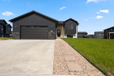 568 Mace Dr, Box Elder, SD 57719 photo 3
