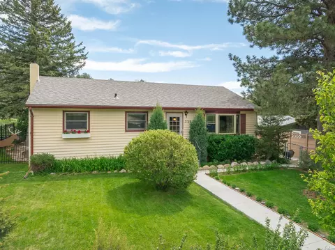 530 N 3rd St, Custer, SD 57730 photo 27