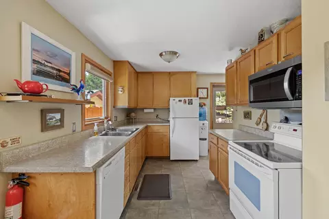 530 N 3rd St, Custer, SD 57730 photo 7