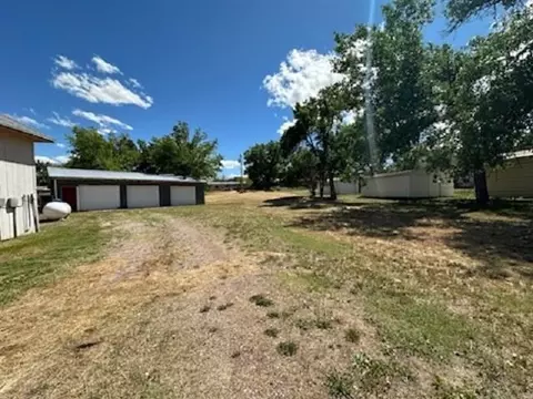 709 E St, Edgemont, SD 57735 photo 21