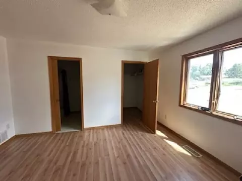 709 E St, Edgemont, SD 57735 photo 9