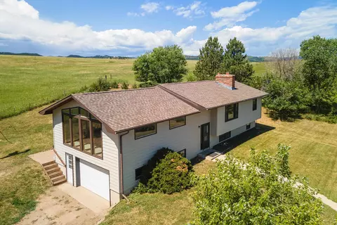 21496 Morris Creek Pl, Sturgis, SD 57785