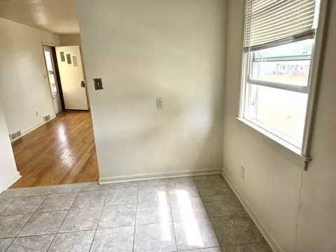 211 W 7th Ave, Lemmon, SD 57638 photo 8