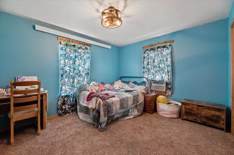 2104 Johnny Cir, Belle Fourche, SD 57717 photo 20
