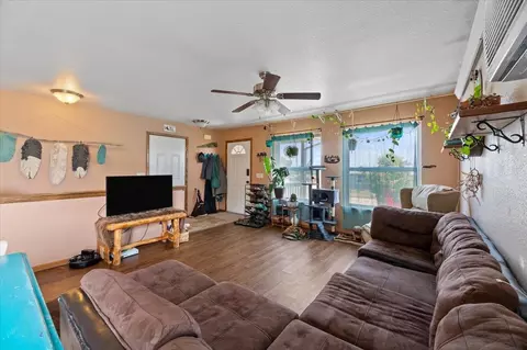 2104 Johnny Cir, Belle Fourche, SD 57717 photo 8