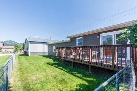 299 S 11th St, Custer, SD 57730 photo 25
