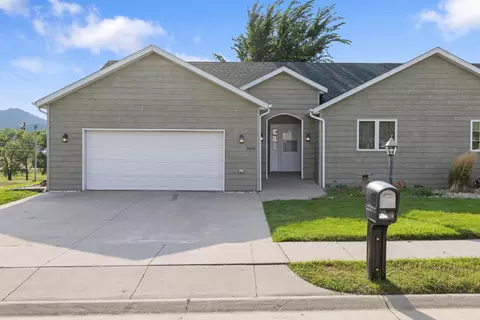 2885 Mystic Ave, Sturgis, SD 57785