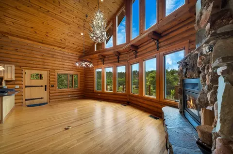 Living - 13639 Highway 40, Keystone, SD 57751 photo 2 of 6