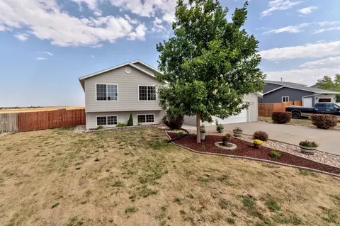 508 Freude Ln, Box Elder, SD 57719