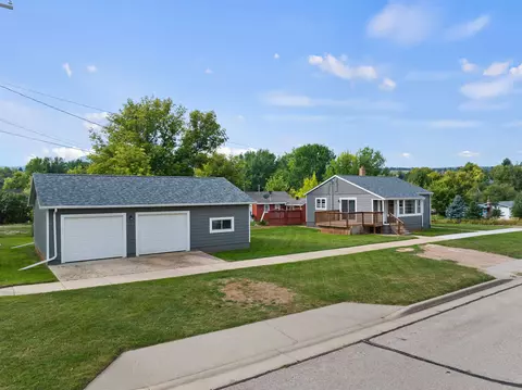 313 E 313 12 E Federal St, Spearfish, SD 57783 photo 2