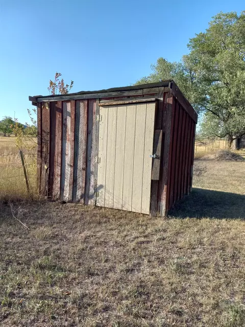 304 N 4th St, Buffalo Gap, SD 57722 photo 12