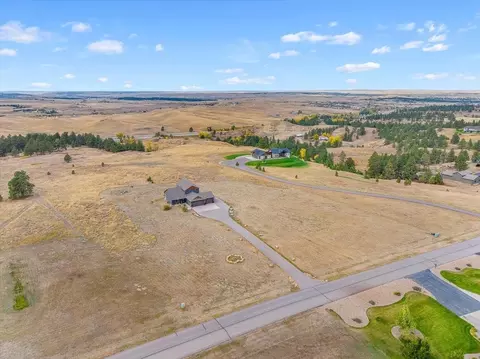 19271 Hat Ranch Dr, Belle Fourche, SD 57717 photo 28