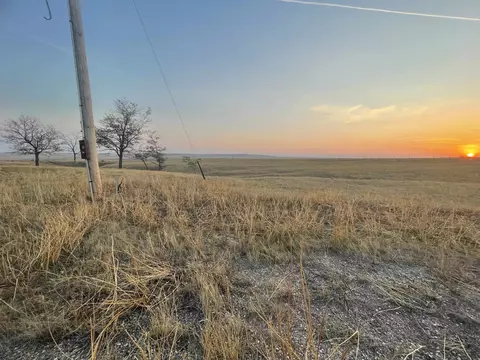 10933 Harney Rd, Edgemont, SD 57735 photo 8