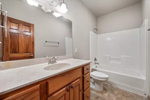 19281 Hat Ranch Dr, Belle Fourche, SD 57717 photo 16