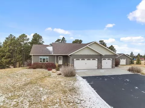 19281 Hat Ranch Dr, Belle Fourche, SD 57717 photo 1