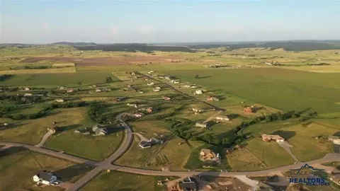 1800 Double Tree Ct, Piedmont, SD 57769 photo 3