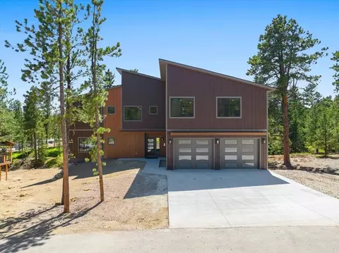 21329 Trailside Rd, Lead, SD 57754