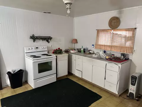 406 3rd St, Newell, SD 57760 photo 8