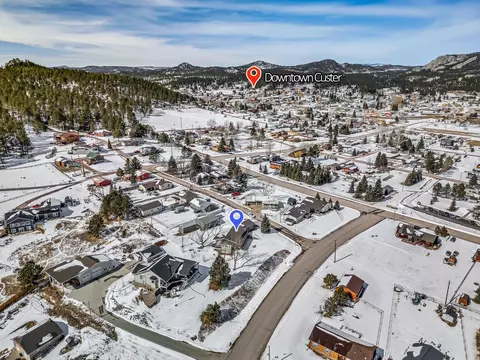 521 Park Ave, Custer, SD 57730 photo 29