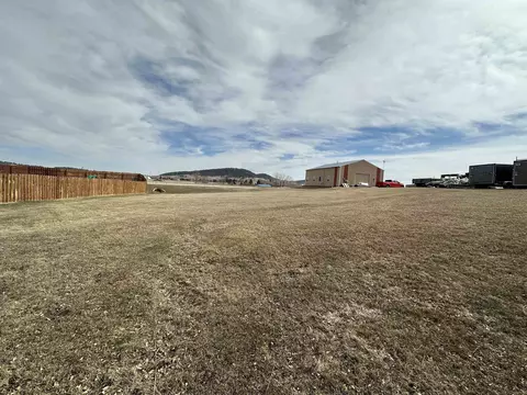 2114 E Ida St, Sturgis, SD 57785 photo 16