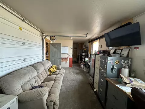 2114 E Ida St, Sturgis, SD 57785 photo 4