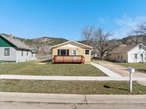 1935 Williams St, Sturgis, SD 57785 photo 24