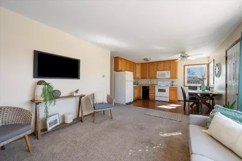 1935 Williams St, Sturgis, SD 57785 photo 4