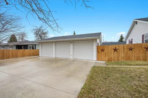 1844 Pine St, Sturgis, SD 57785 photo 6