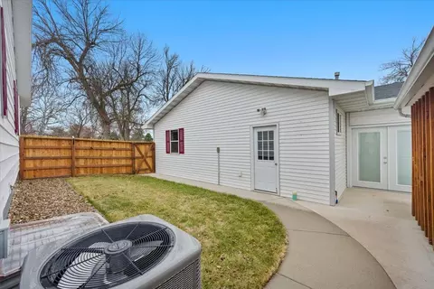 1844 Pine St, Sturgis, SD 57785 photo 7