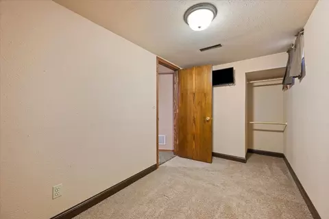 1844 Pine St, Sturgis, SD 57785 photo 25