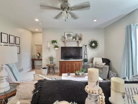 3511 Roughlock Ln, Spearfish, SD 57783 photo 2