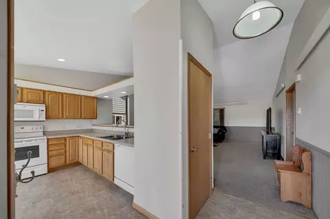 255 Boot Hill Rd, Custer, SD 57730 photo 4