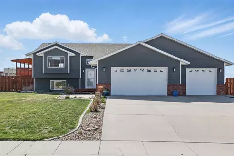 483 Freude Ln, Box Elder, SD 57719