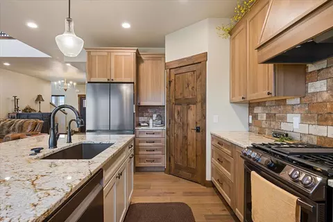 8004 Brooks Loop, Spearfish, SD 57783 photo 12