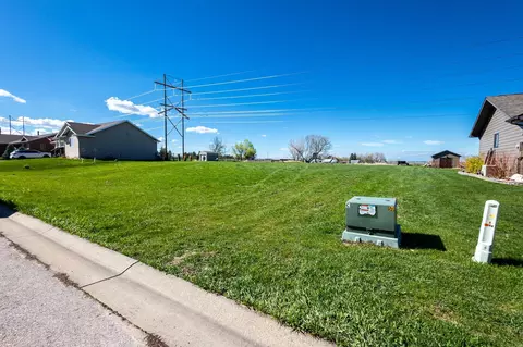 lot6 Block 1 Ward Ave, Spearfish, SD 57783 photo 2