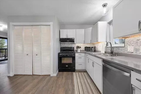 733 Zenith St, Belle Fourche, SD 57717 photo 8