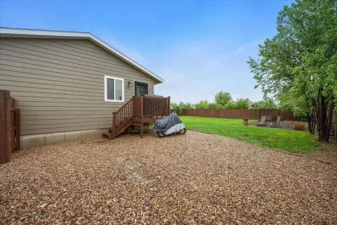 733 Zenith St, Belle Fourche, SD 57717 photo 22