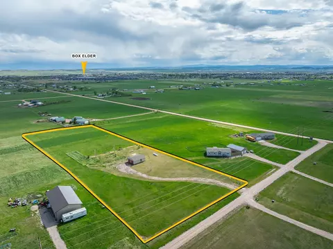 15011 Prairie Edge Dr, Box Elder, SD 57719