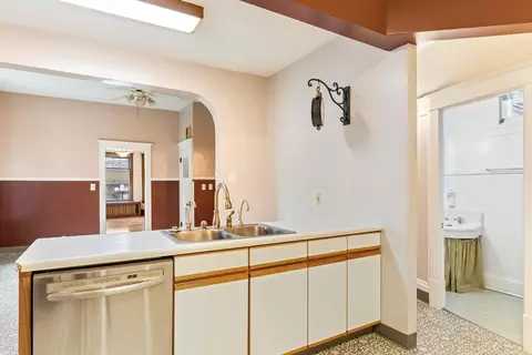 Kitchen - 835 Harding St, Belle Fourche, SD 57717 photo 3 of 3