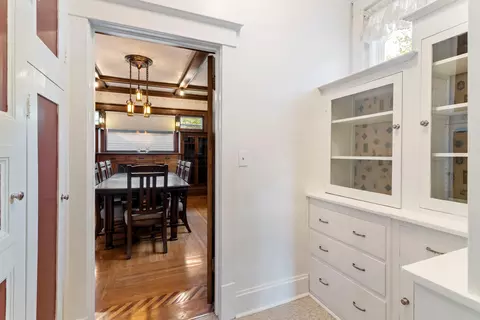 Entry Way - 835 Harding St, Belle Fourche, SD 57717 photo 5 of 8